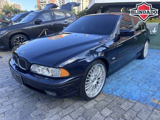 BMW 540i 4.4 SEDAN V8 32V GASOLINA 4P AUTOMÁTICO BMW 540i 4.4 SEDAN V8 32V GASOLINA 4P AUTOMÁTICO
